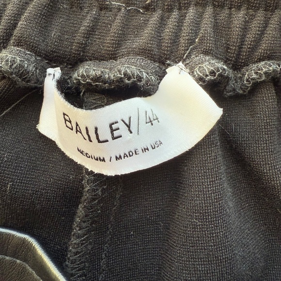 Bailey 44 Joggers Faux Leather Panels Black Size M - Picture 9 of 12